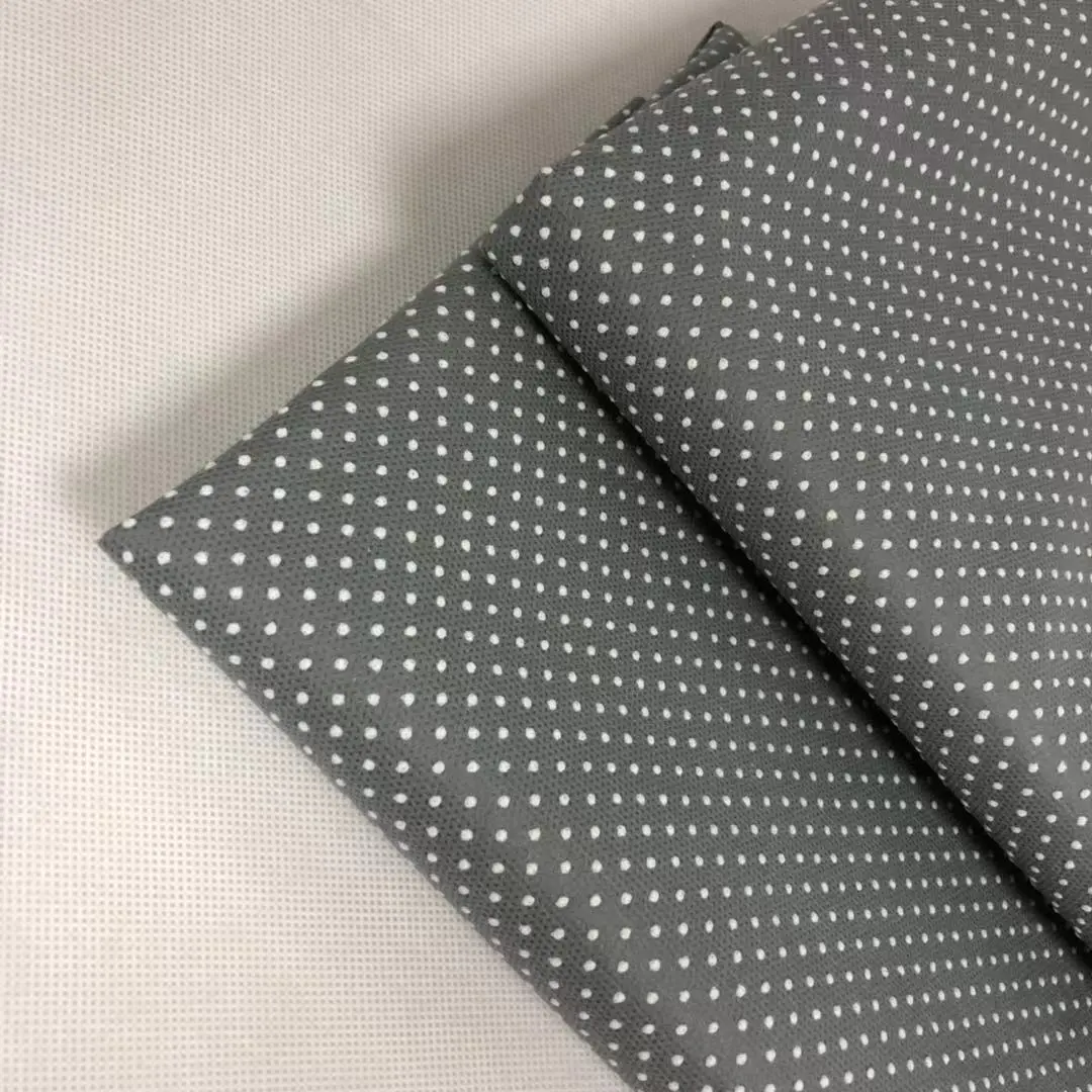 dotted non slip material pp customized for hotel