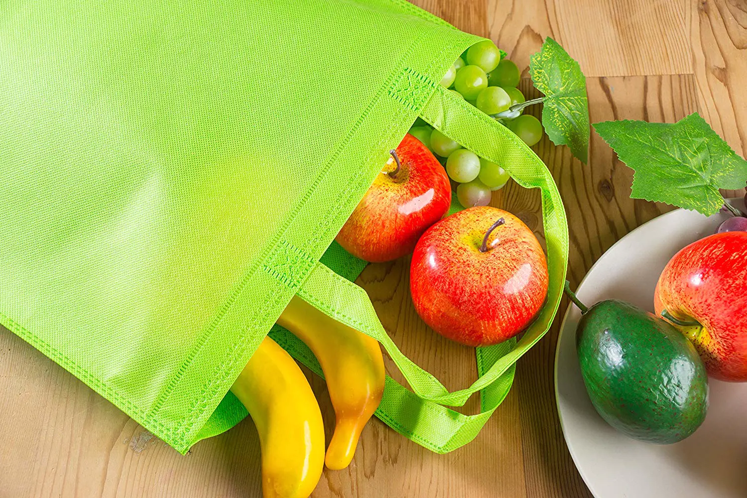 Sunshine disposable non woven carry bags wholesale for bed sheet
